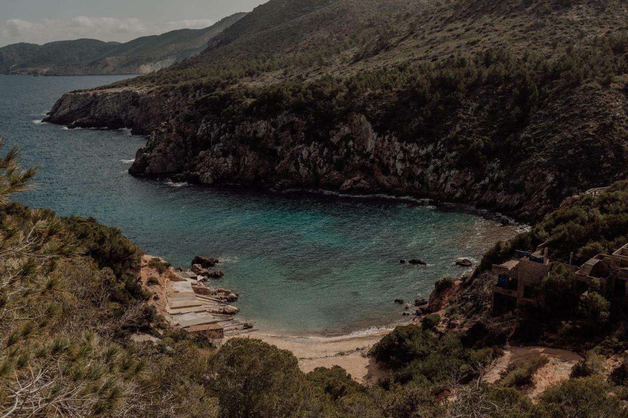 ホテル Oku Ibiza (Adults Only) サンアントニオアバド エクステリア 写真 The bay of Agia Marina